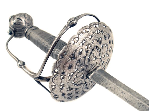 An English Dish Hilt Rapier - Image 2