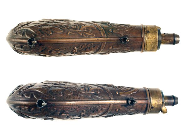 A Large Powder Flask - Image 3