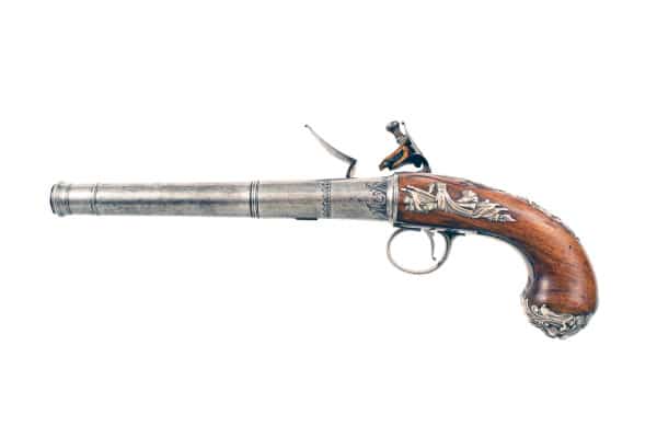 A Superb Flintlock Queen Anne Pistol by W. Green of Farnham. - Image 2