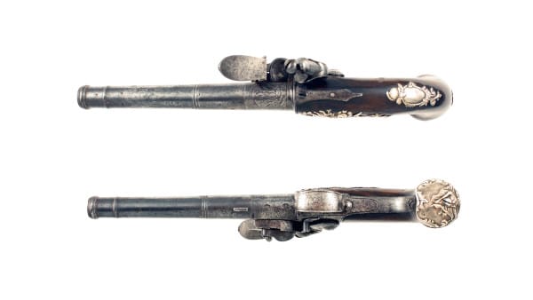 A Flintlock Queen Anne Pistol by Griffin & Tow. - Image 4